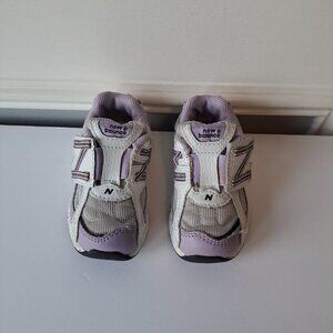 New Balance Purple‎ White Toddler Kids Girls Shoes Sneakers Size 5